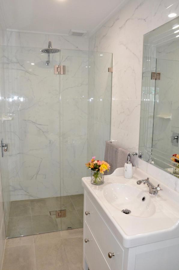 The Stables Guest house Wandin North